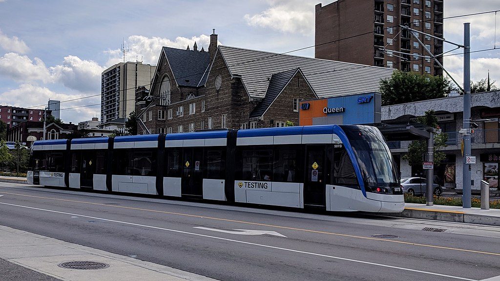 The Bombardier Flexity Freedom LRT vehicles ordered by Metrolinx to serve the TTC's Line 5 (Eglinton-Crosstown) have been plagued by delays. Photo by Radagast via Wikimedia Commons.