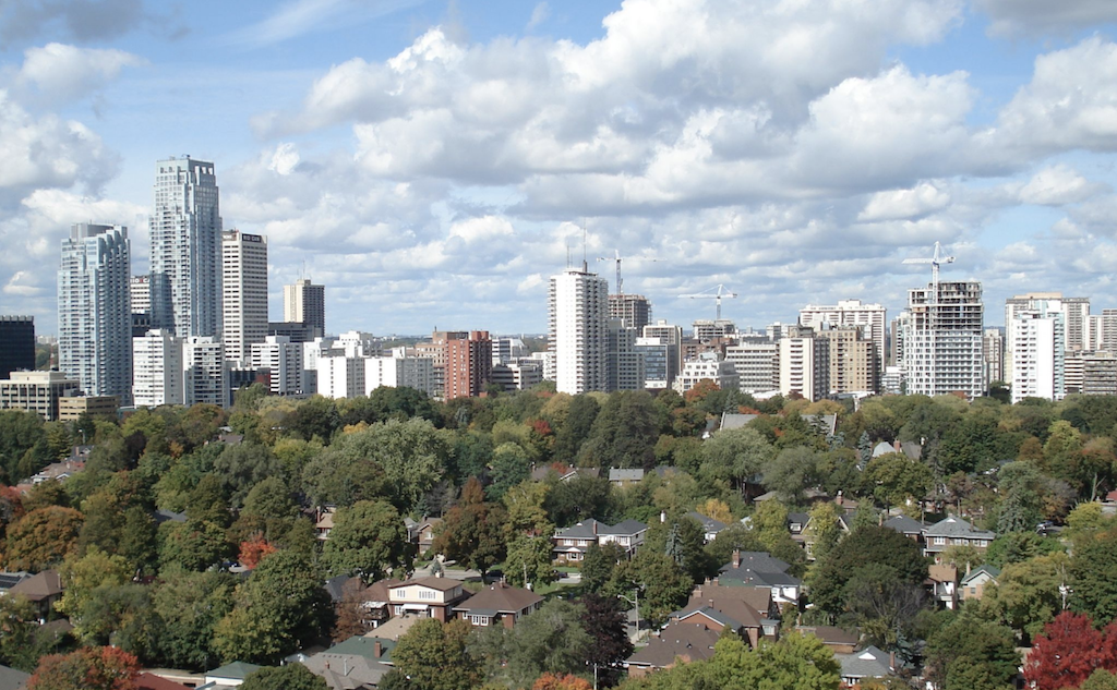 Toronto's Davisville Village skyline. Photo via Wikmedia Commons Building