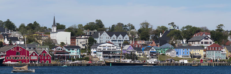 Lunenburg harbour: It looks pretty, but it smells terrible. Photo by Ryan Tanner via Wikimedia Commons.