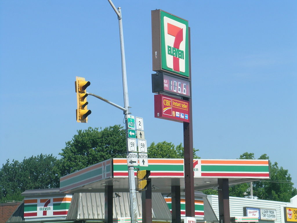 A 7-Eleven store in Ontario. Some cities will now offer Foodora deliver. Photo by Nenyedi via Wikimedia Commons.