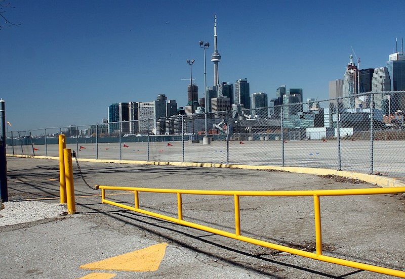 The Ontario government is shaking up – or shaking down – Waterfront Toronto. Photo by Jakob von Raumer via Panoramio.