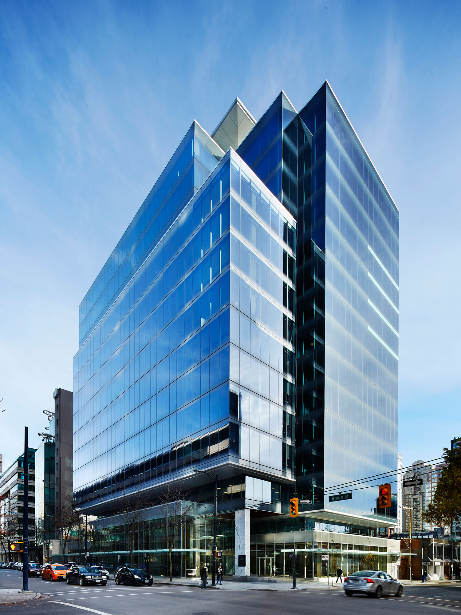 Manulife Real Estate opens 980 Howe St. in Vancouver