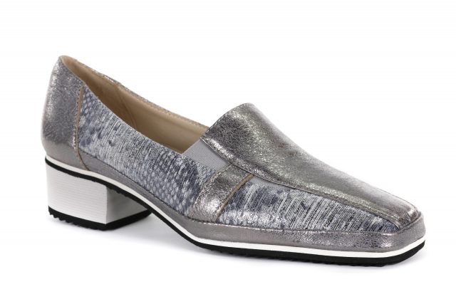 chaussures etroites femmes