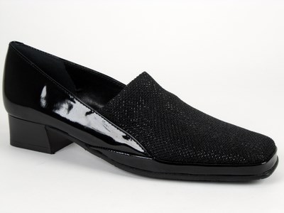 chaussures etroites femmes