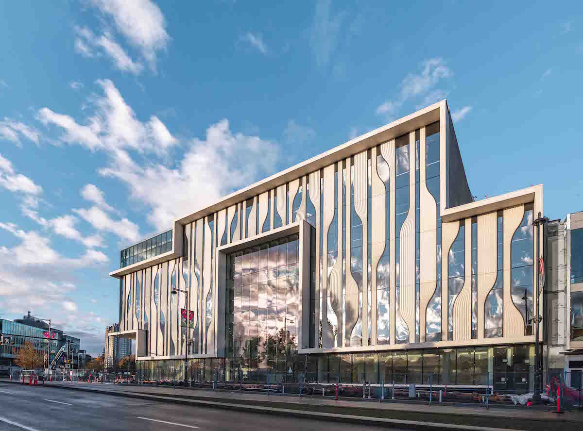 Sustainable Energy Engineering Building Opens at SFU Surrey campus