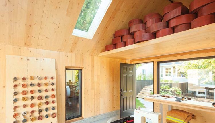 Tracey's Garage (MOTIV) - Canadian Architect