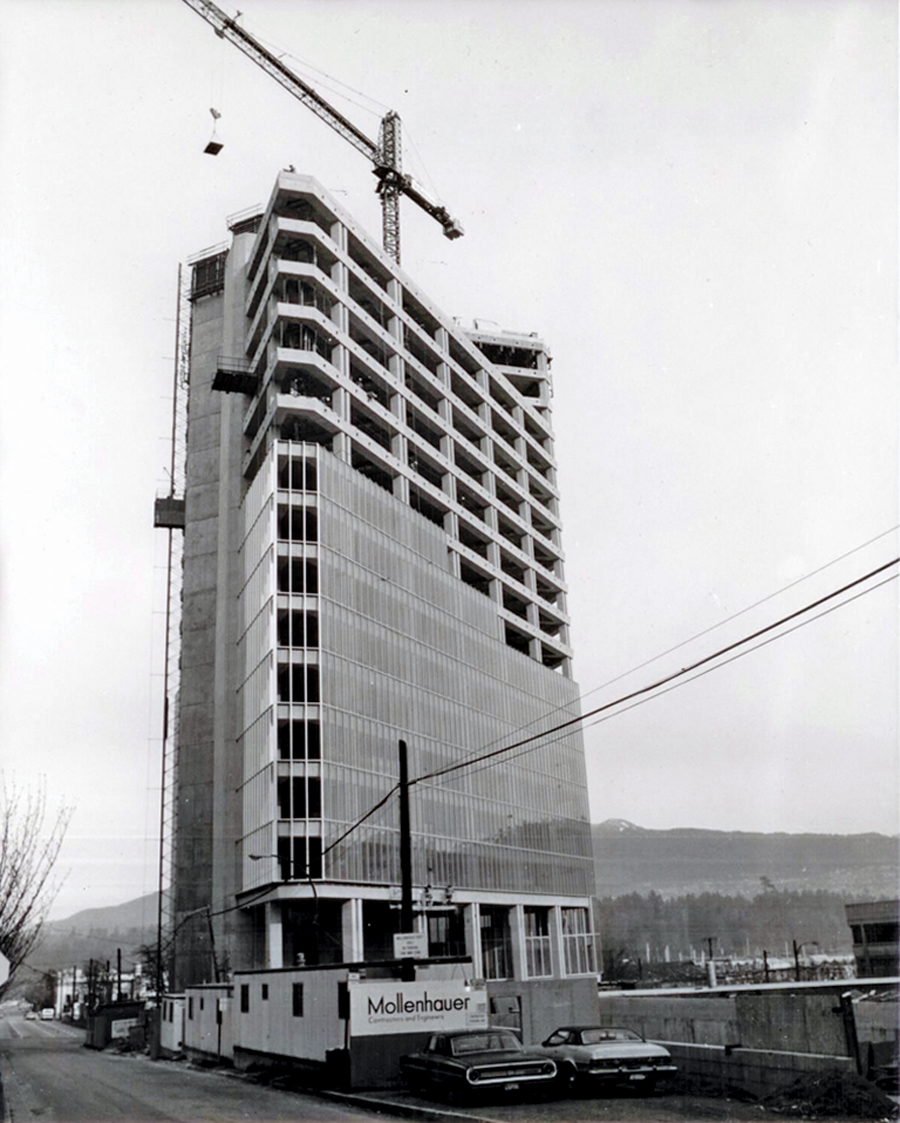 The Crown Life Building (1975) in downtown Vancouver employed a variety of early sustainable design components such as a south-facing concrete core for thermal massing, an early example of a solar chimney, and a special solar green-glass curtain wall system. Peter Cardew Architects