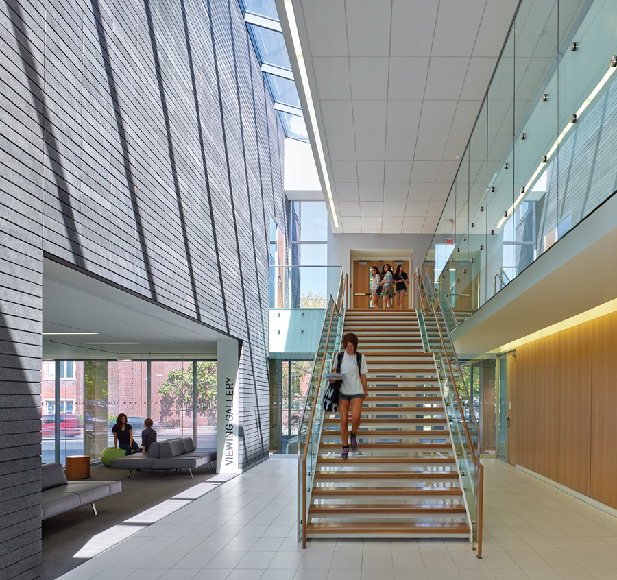 Adjacent to a spacious atrium in Branksome Hall’s new Athletics and Wellness Centre, an intimate lounge offers views to the pool.