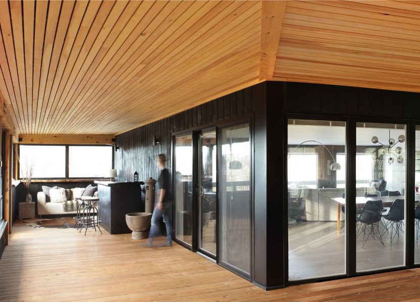 Photo by Mathieu Laverdière. Courtesy of APPAREIL architecture.