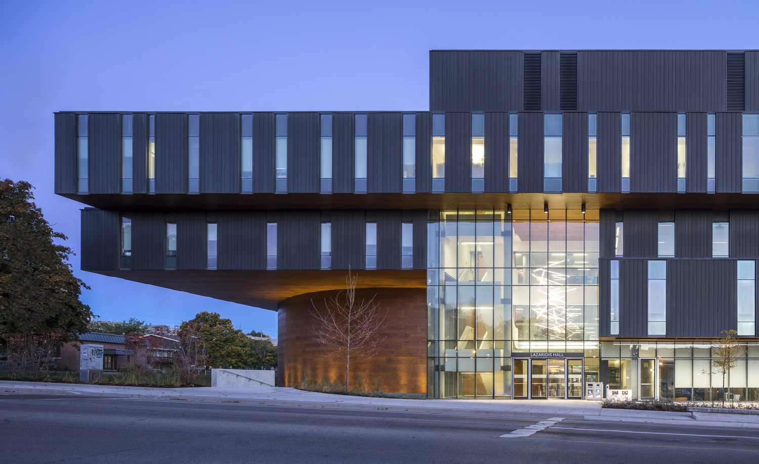 Lazardis Hall, Civic Trust Award, Diamond Schmitt