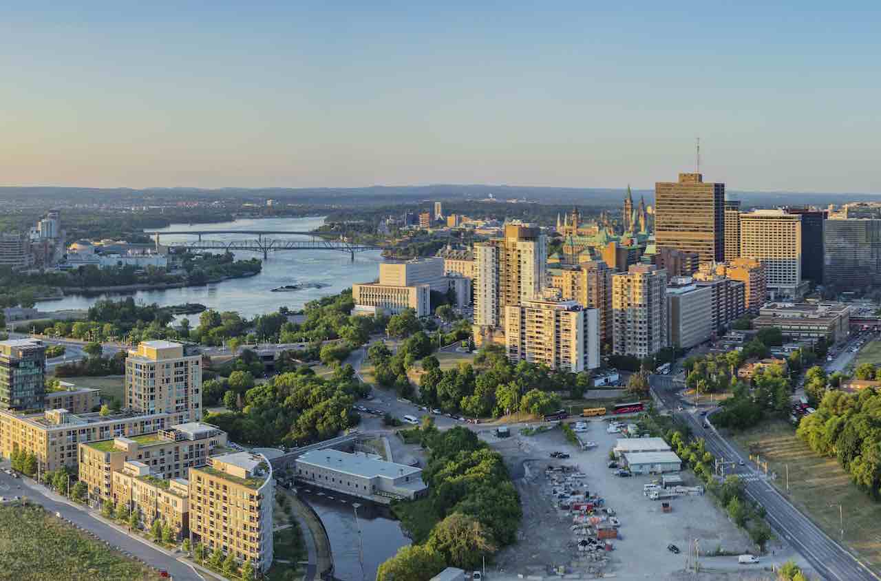 Aerial view of LeBreton Flats site (right foreground) for the library and archives. Photo by Norm Li.
