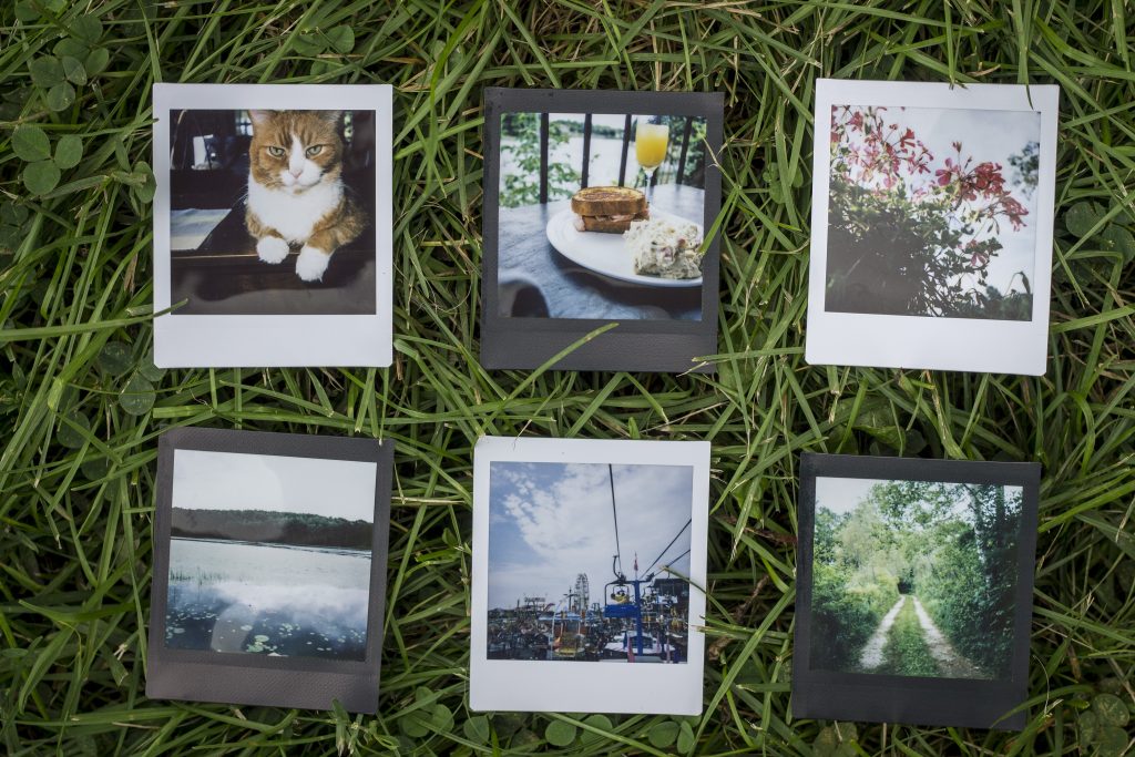 Instant photos taken by the nstax Square SQ6