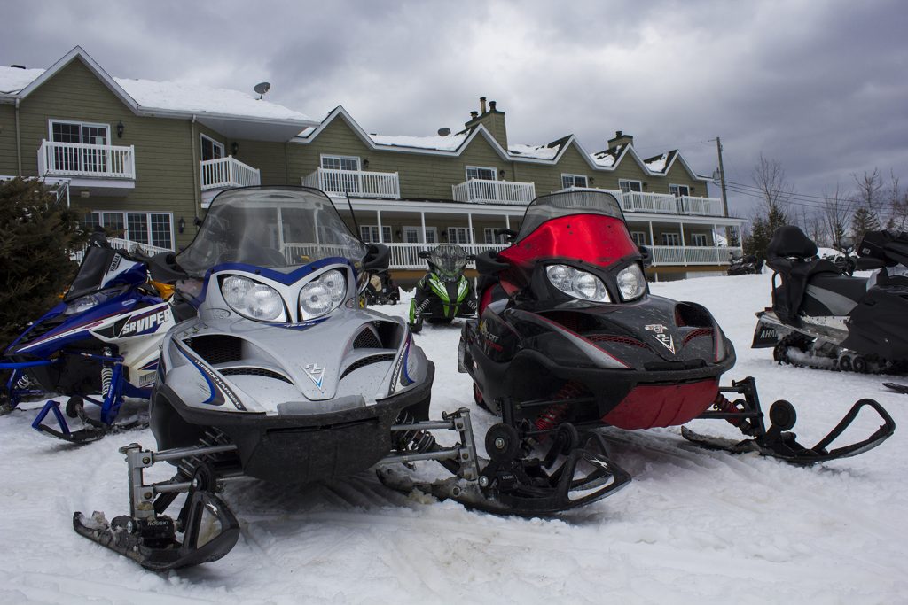 snwomobiles, mauricie region, quebec