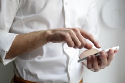Use an ER wait time tracking app