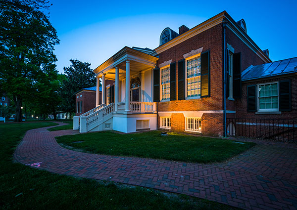 Traditional Warm Exterior Lighting
