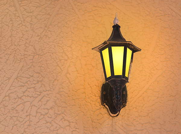 Traditional Exterior Lighting Fixtures