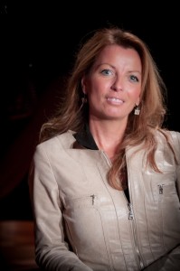 L¹HUMORISTE MARIE-LISE MAJEUR TRÈS BIENTÔT AU CABARET DU CAPITOLE !! L¹HUMORISTE MARIE-LISE MAJEUR TRÈS BIENTÔT AU CABARET DU CAPITOLE !!