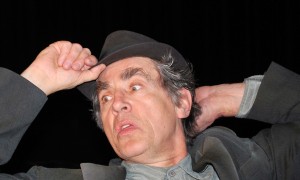 Roch Aubert dans Premier Amour © Théâtre de Fortune