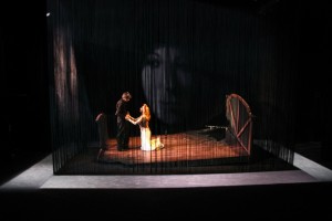 Valmont (Juliette Plumecocq-Mech) et Merteuil (Marie-Armelle Deguy) (photo : courtoisie)