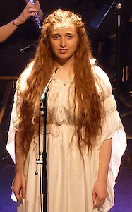 Alisha Ruiss (Fantine)