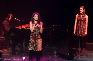 Vincent Gagnon au piano, Paule-Andrée Cassidy et Lou-Adriane Cassidy