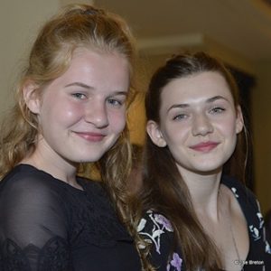 Marguerite Bouchard et Jade Charbonneau dans Nouvelle Adresse