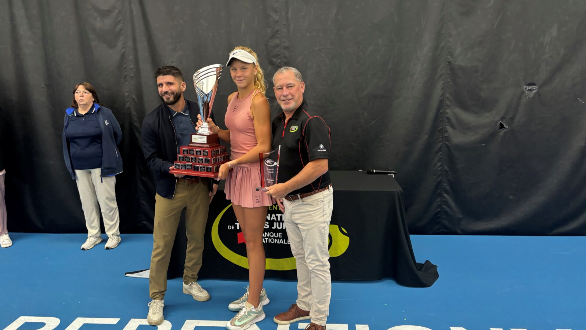 Ksenia Efremova a offert une véritable leçon de tennis en remportant le second set, 6-0.  Crédit photo Médialo Pierre Chartier