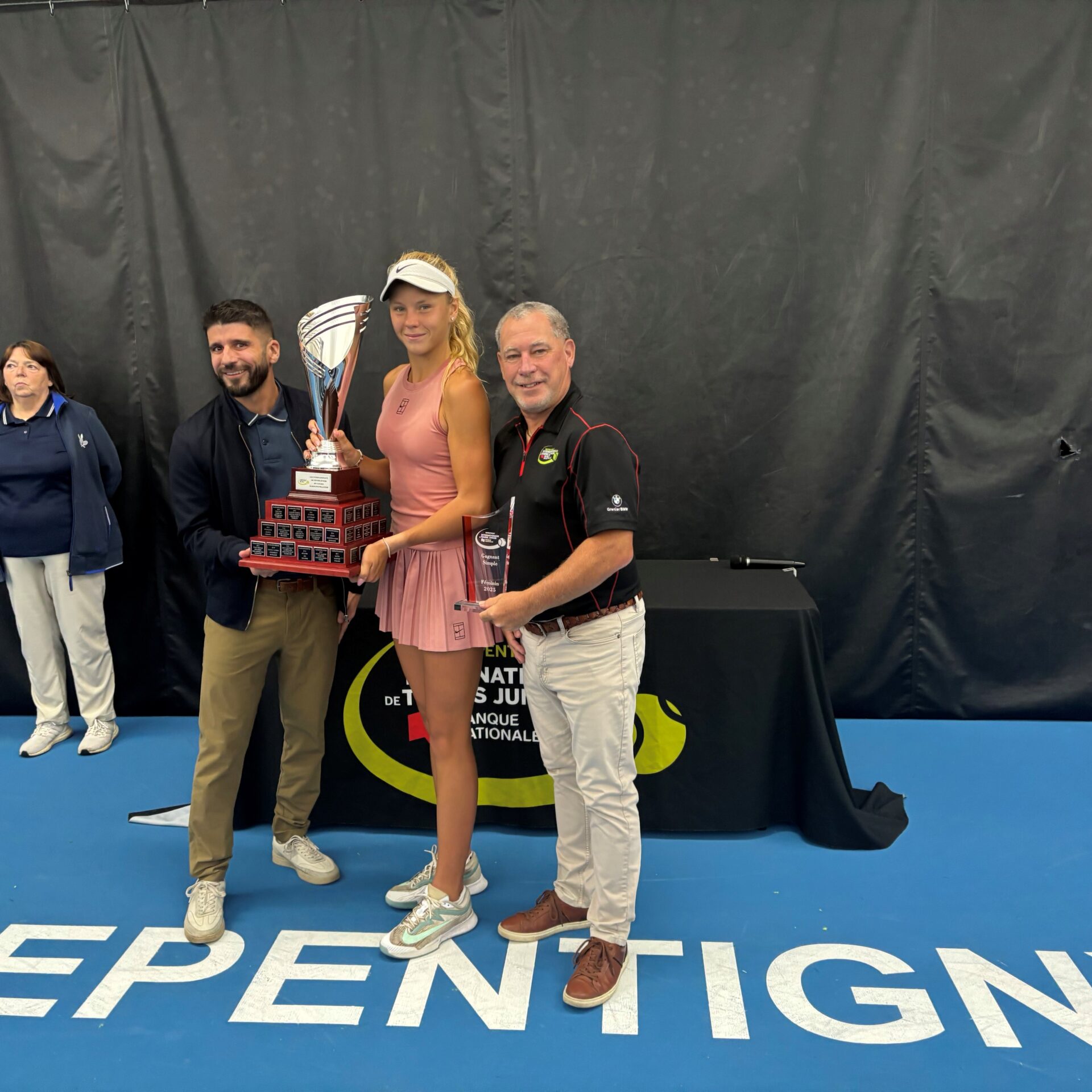 Ksenia Efremova a offert une véritable leçon de tennis en remportant le second set, 6-0.  Crédit photo Médialo Pierre Chartier