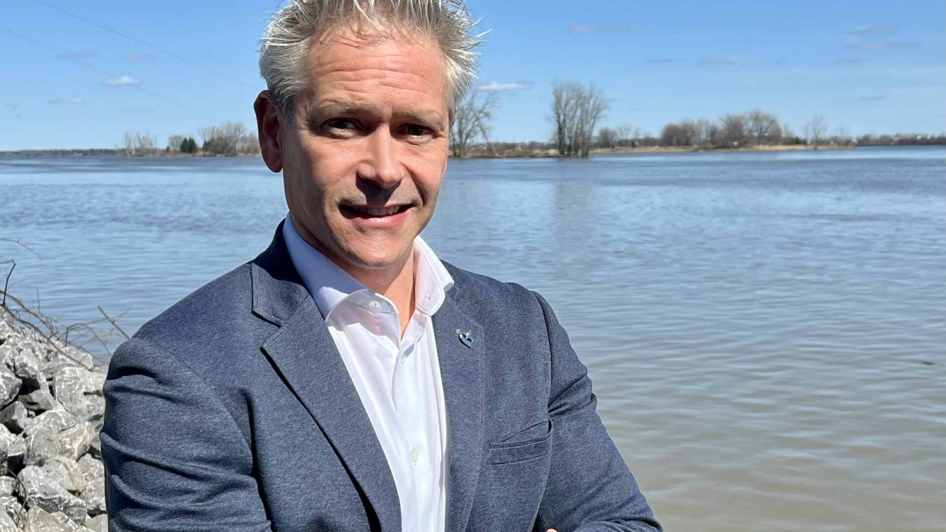 Selon Patrick Bonin, cette décision envoie un signal alarmant: 