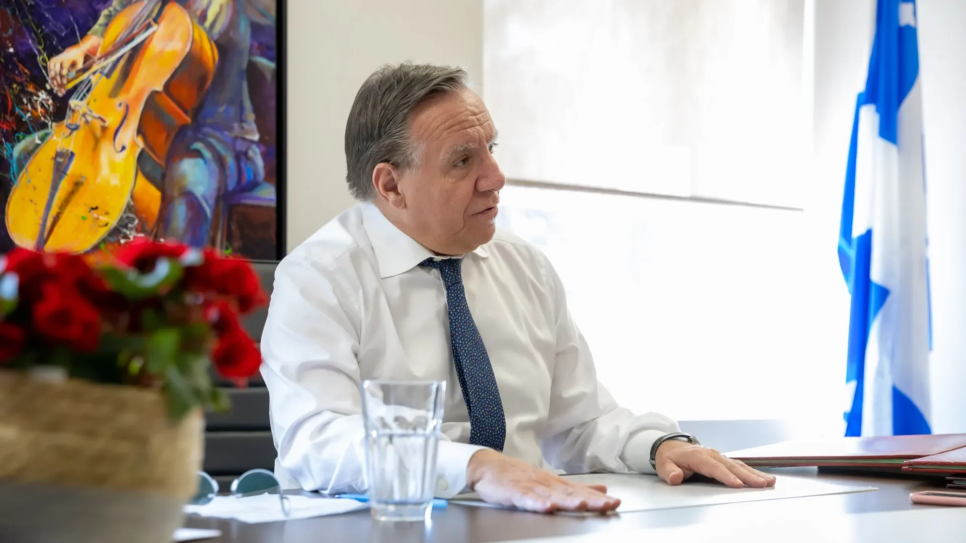 Pour ce qui est du remaniement ministériel, le premier ministre a expliqué son point de vue.  Photo Médialo Pierre Chartier.