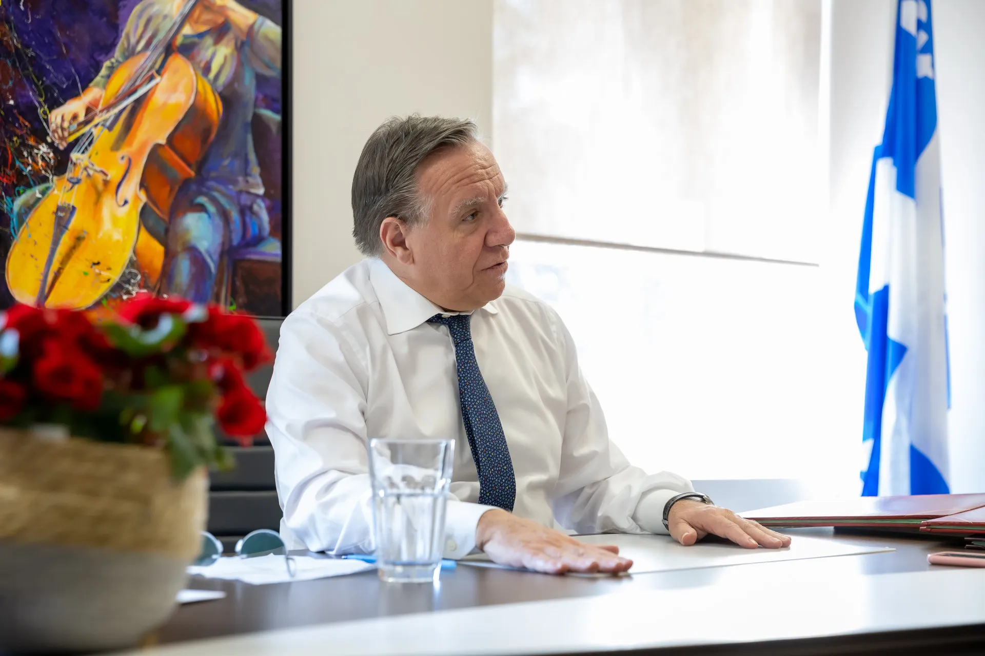 Pour ce qui est du remaniement ministériel, le premier ministre a expliqué son point de vue.  Photo Médialo Pierre Chartier.