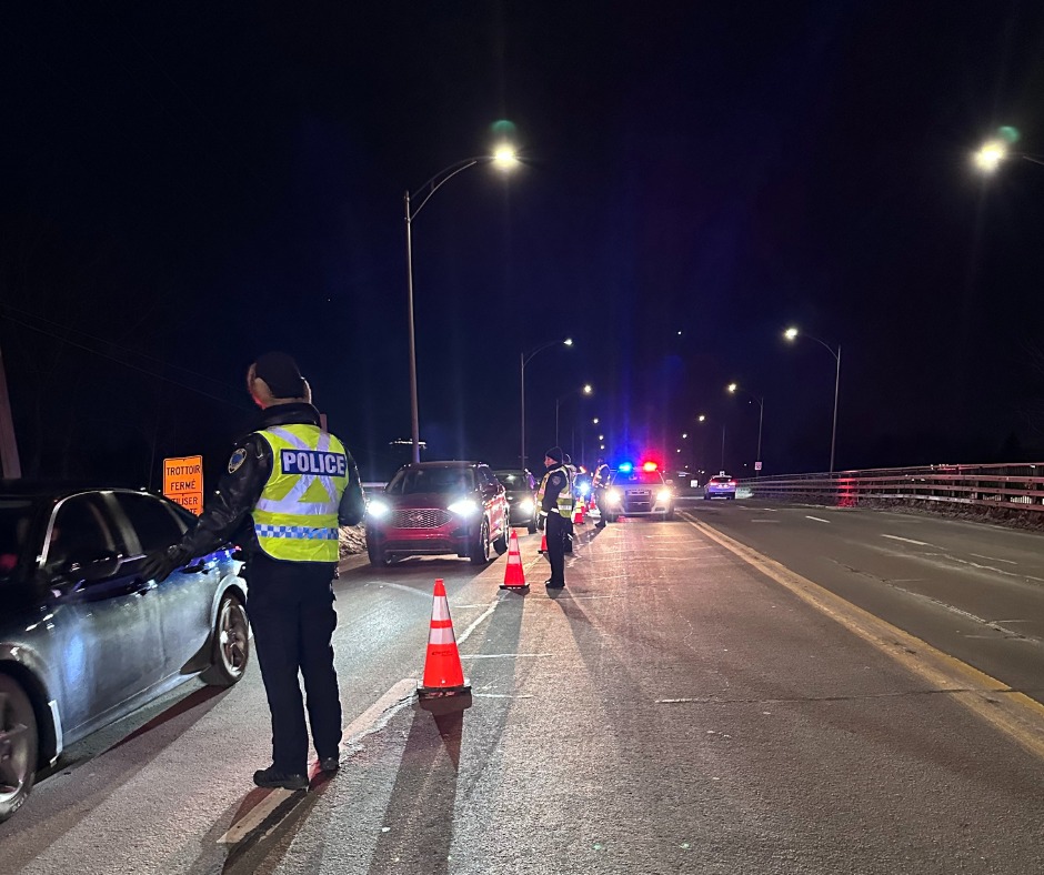 Une présence policière sur le réseau.