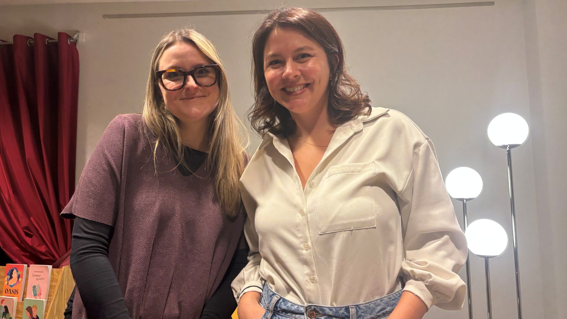 les personnes présentes ont vraiment été charmées par le sympathique duo de Geneviève Morin et Marie-Christine Chartier. Photo Médialo- Pierre Chartier.