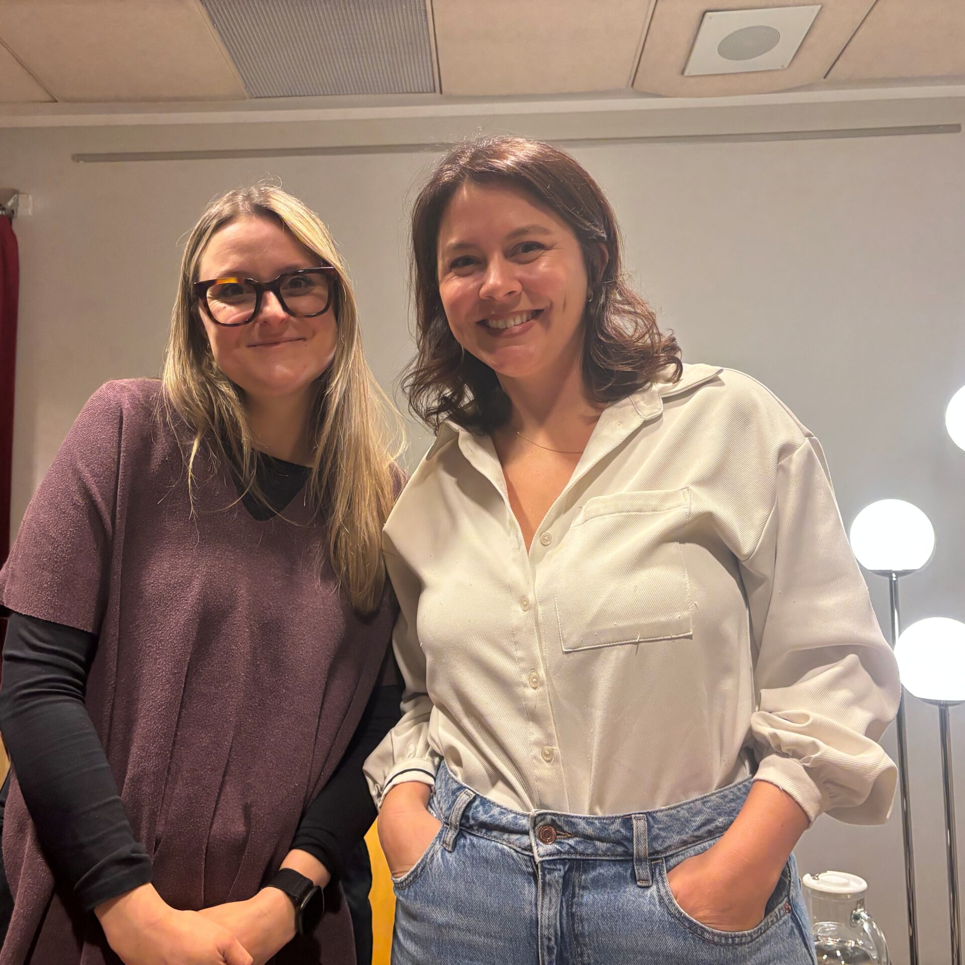 les personnes présentes ont vraiment été charmées par le sympathique duo de Geneviève Morin et Marie-Christine Chartier. Photo Médialo- Pierre Chartier.