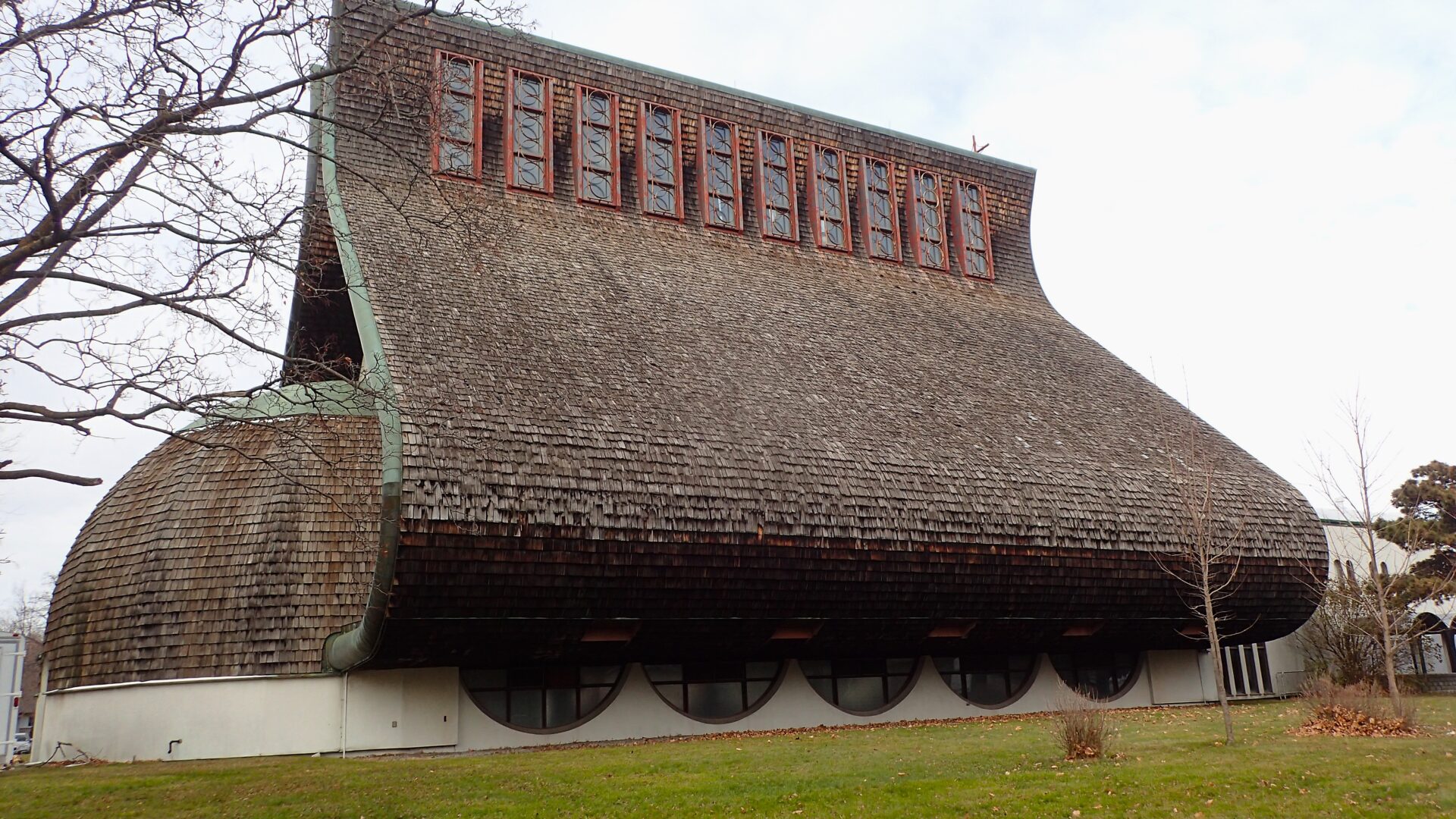 une aide financière additionnelle de 602 000 $ pour la restauration de la toiture de l’église Notre-Dame-des-Champs. Photo graccieuseté.