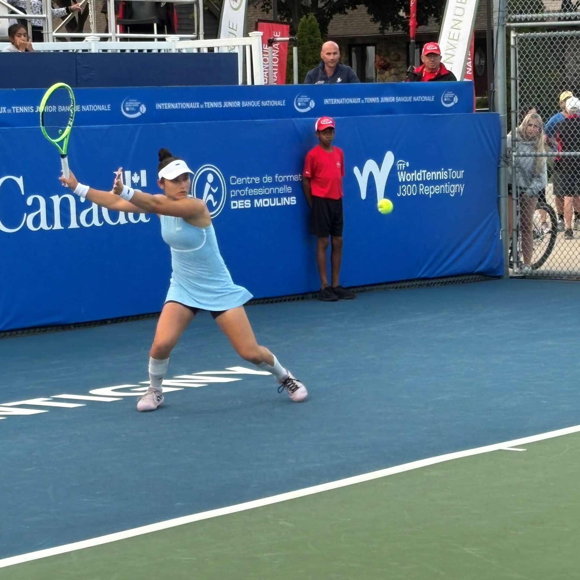 Un bon match de tennis au ITJBN. crédit photo Médialo Pierre Chartier.