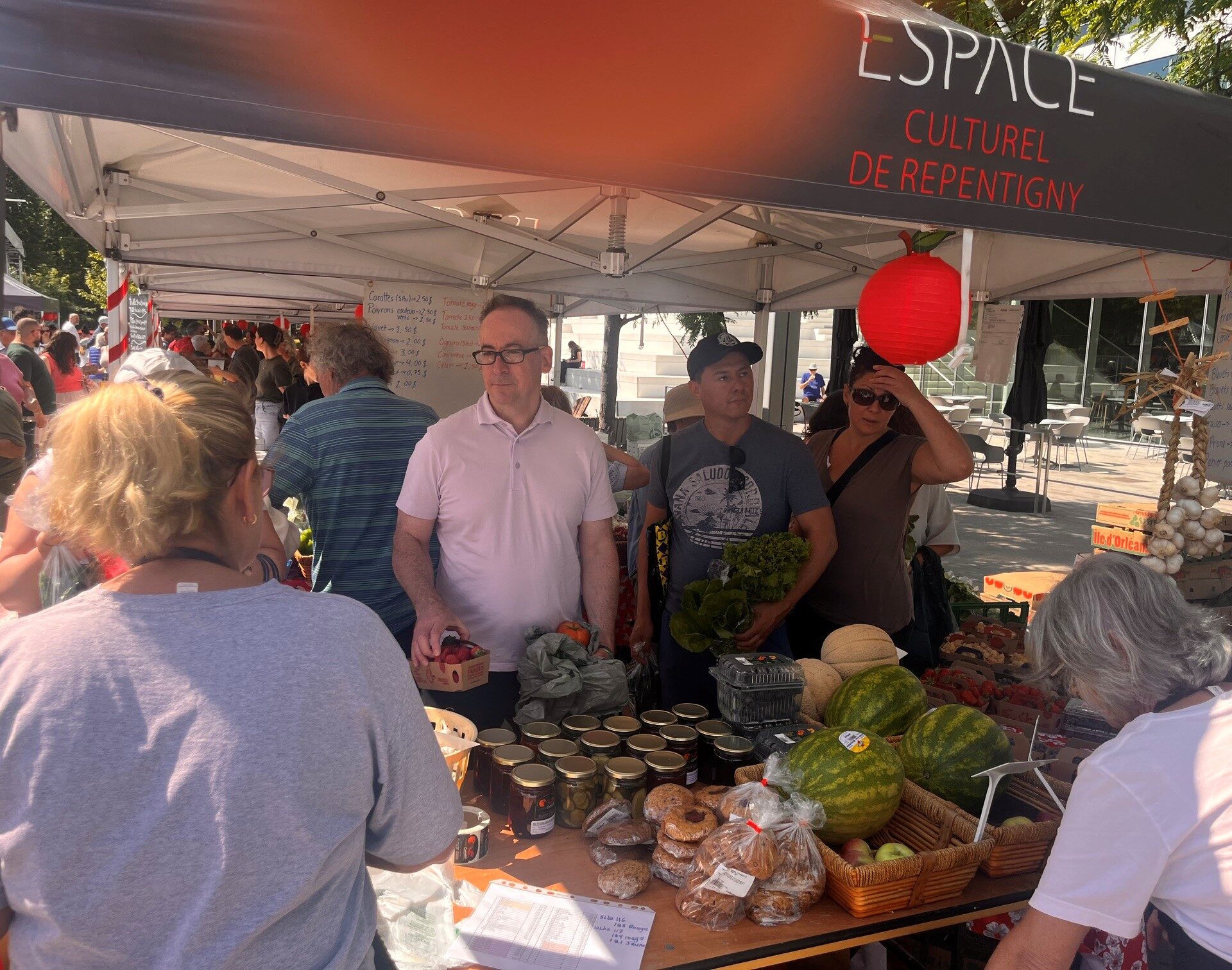 Nicolas Girard au Marché public de Repentigny. Photo gracieuseté.