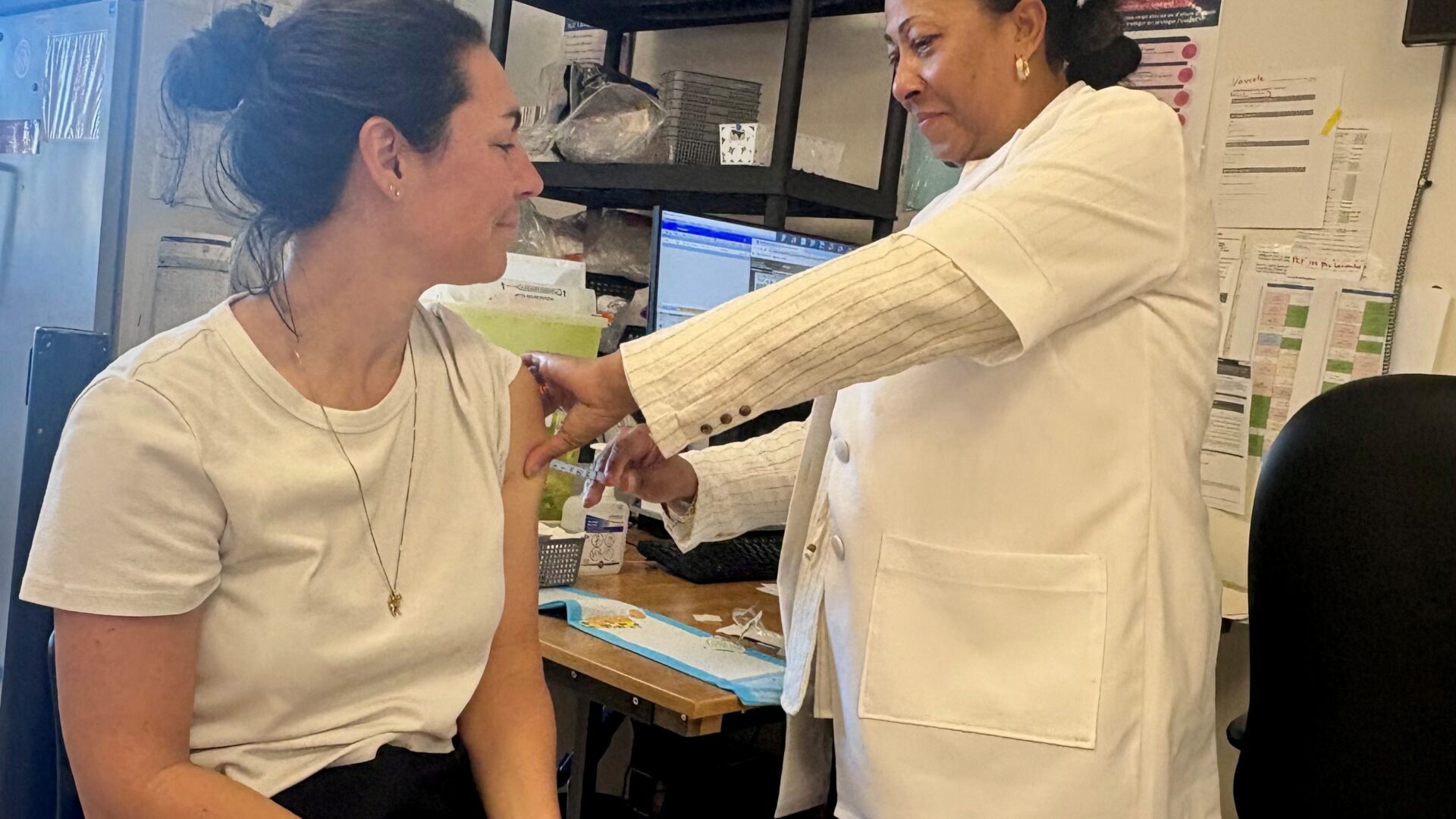 Dans Lanaudière, 83 vaccinateurs sont mobilisés dans les points de services locaux, les centres hospitaliers et les  (Photo Médialo - Marie-Christine Gaudreau)