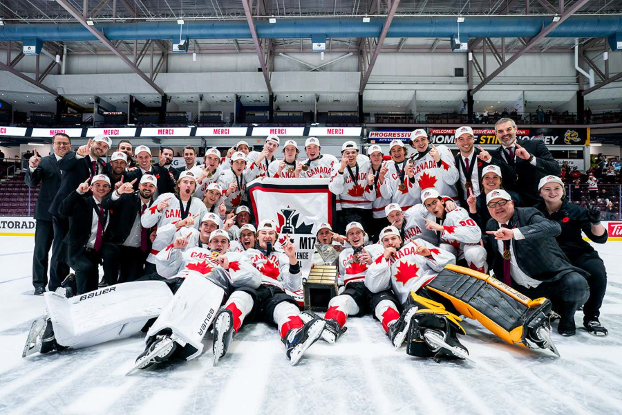 Jayden Plouffe avait remporté le Défi Mondial de Hockey M17 2024. (Photo Thomas Skrlj - Hockey Canada Images) 
