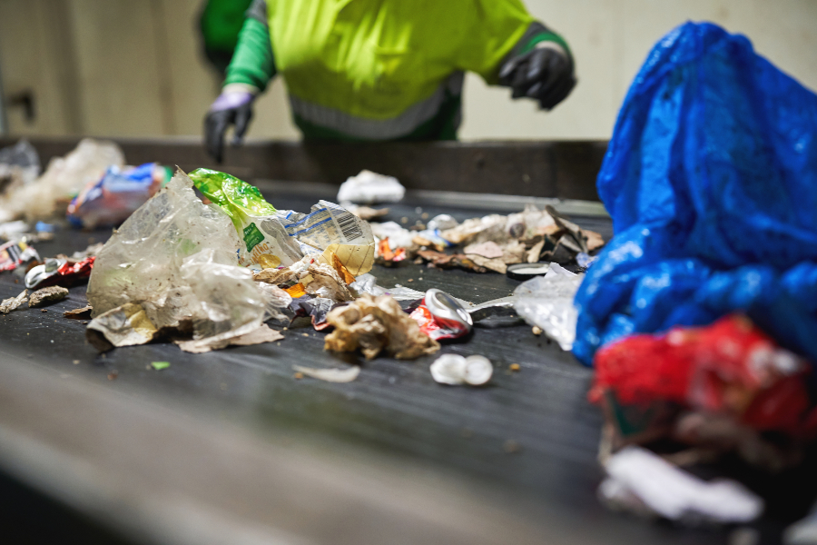La MRC de Montcalm rappelle que le compostage coûte environ 30% moins cher à gérer que les déchets. (Photo Adobe Stock)
