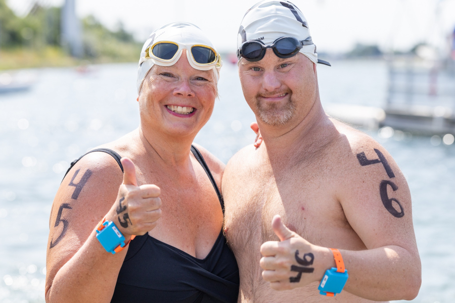 Suzanne Paquette et Sébastien Pilon lors du Festival canadien d’eau libre.