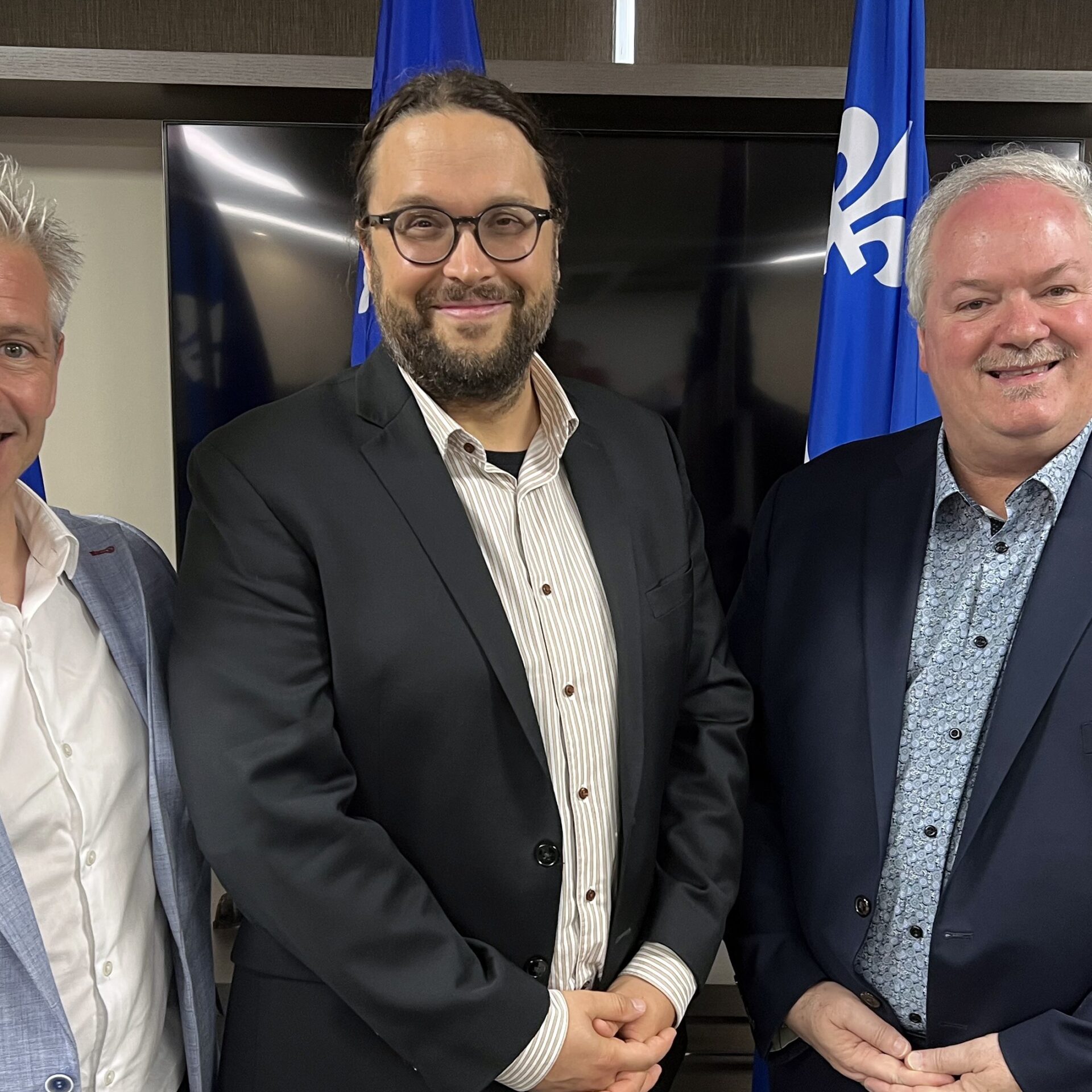 Les députés du Bloc Québécois, Patrick Bonin, Gabriel Ste-Marie et Luc Thériault. Photo gracieuseté.