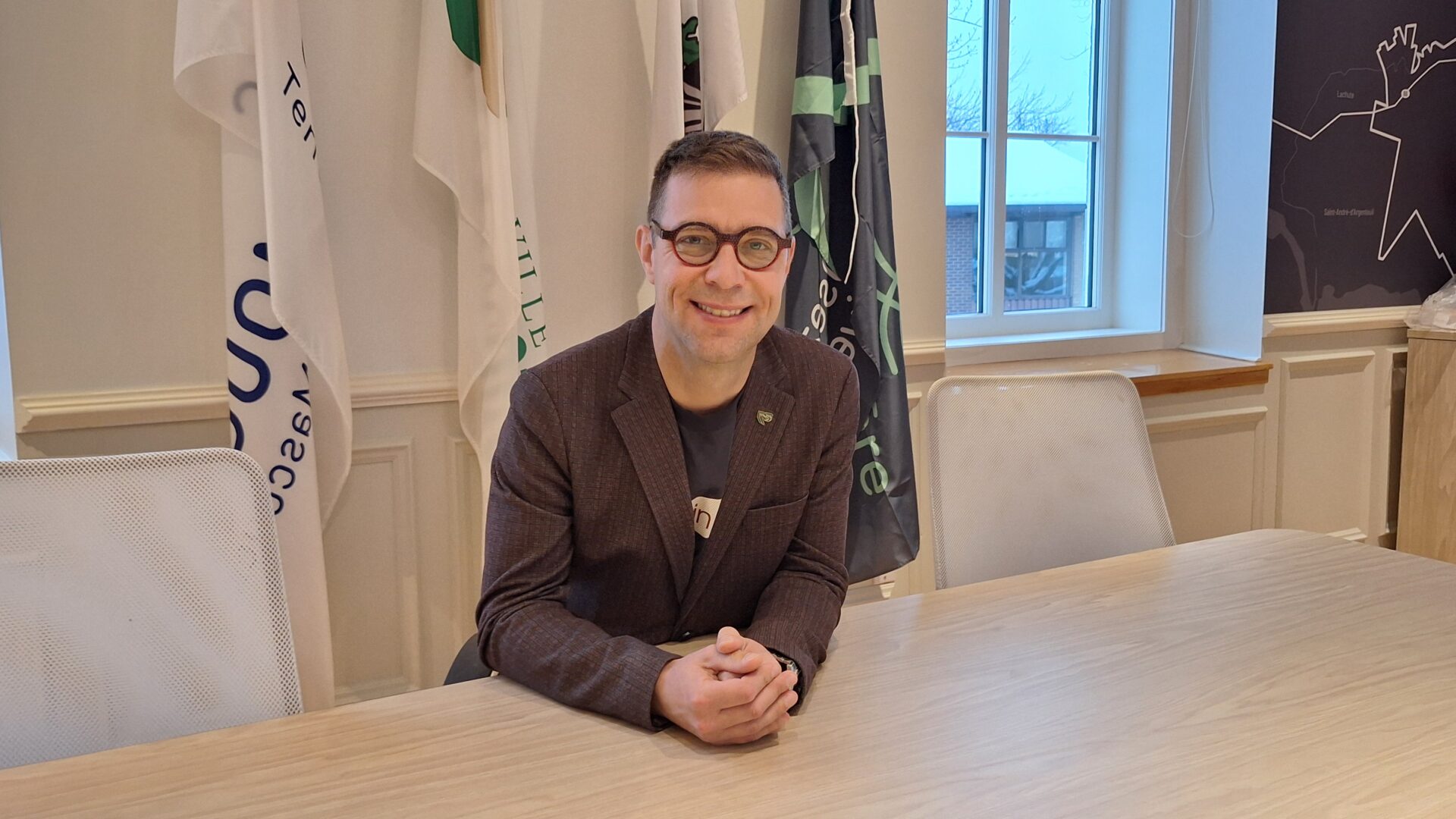 Guillaume Tremblay présidera un conseil municipal majoritairement féminin pour les 4 prochaines années. (Photo Médialo - Raphaël Isselet)