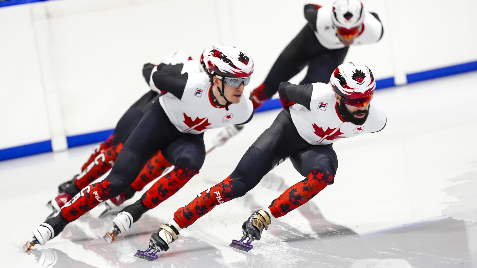 Steven Dubois (à droite) en action. Photo gracieuseté Greg Kolz