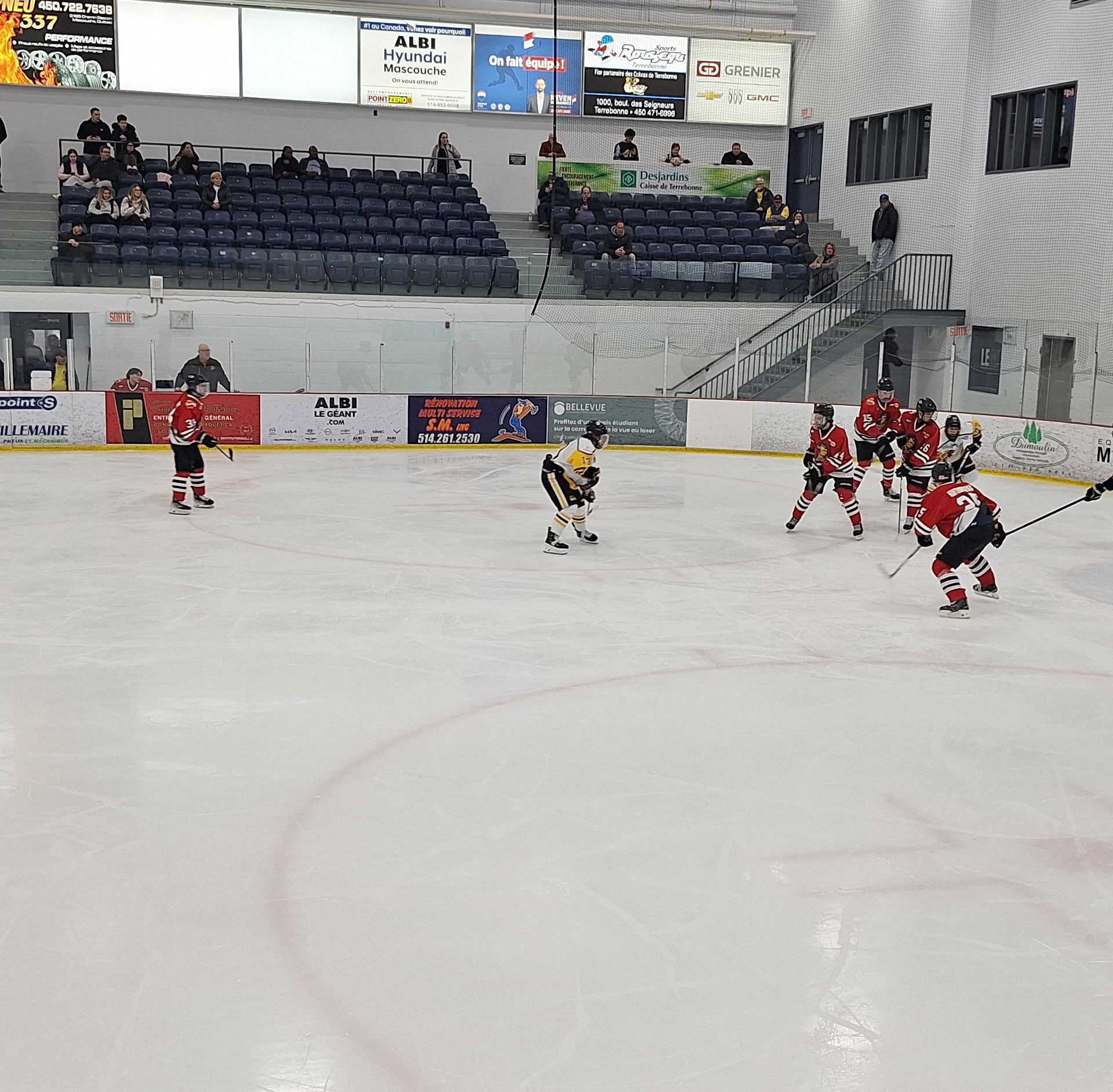 Les Cobras lors du match contre Valleyfield. (Photo Médialo - Raphaël Isselet)