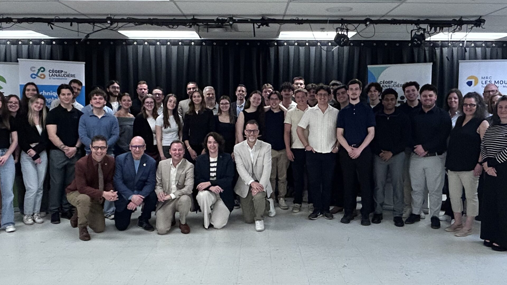 Remise des bourses le 19 mai. Photo gracieuseté 
