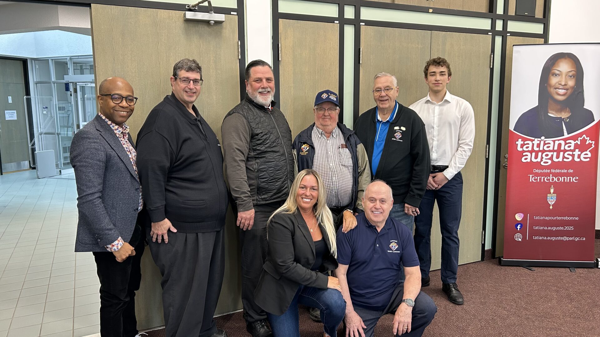 Le conseil des Chevaliers de coulombs et les dignitaires. Photo Médialo – Sabrina Quesnel-Bolduc 