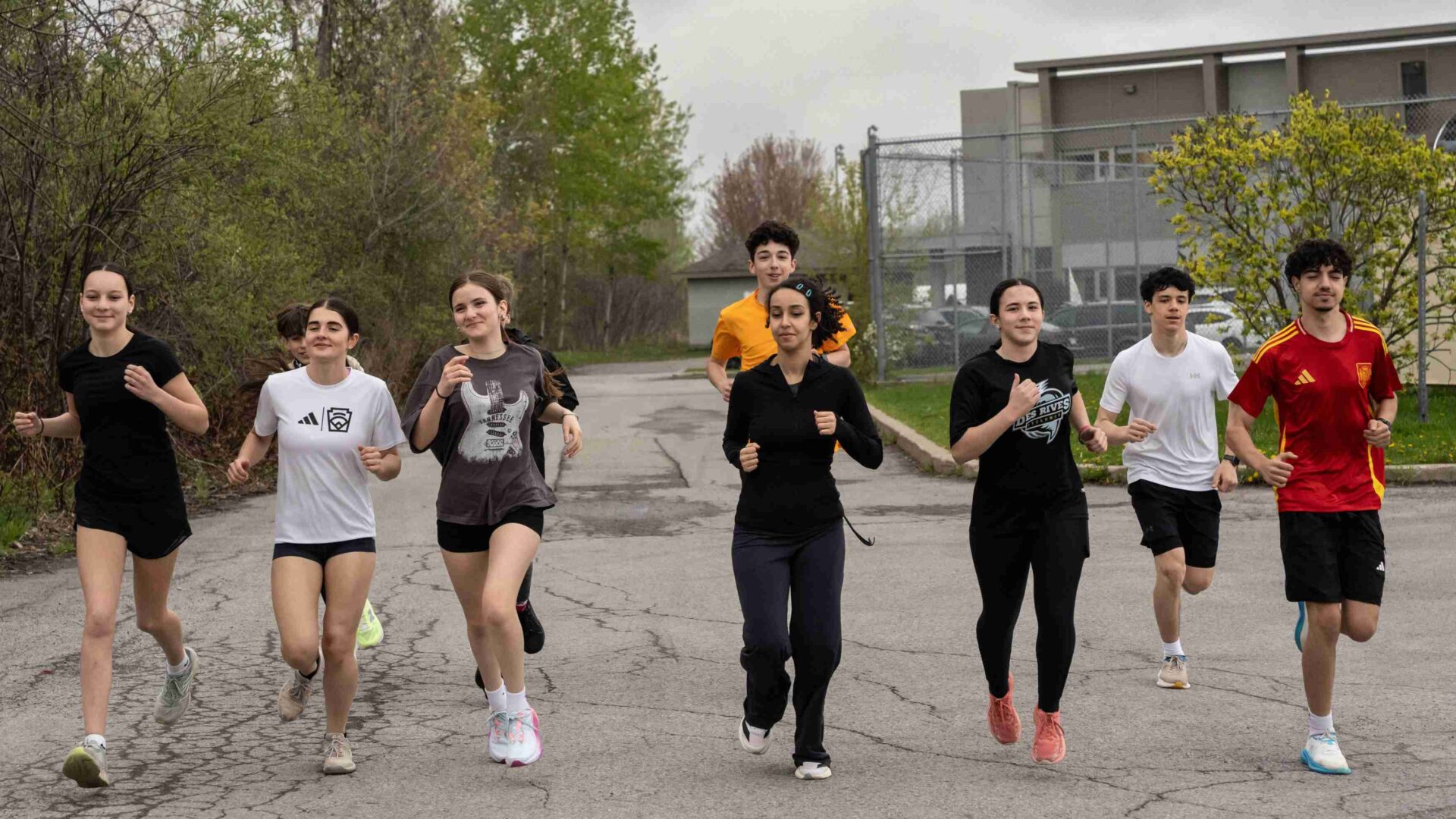 Les élèves qui débutent la course. Photo Médialo – Katia Cioce