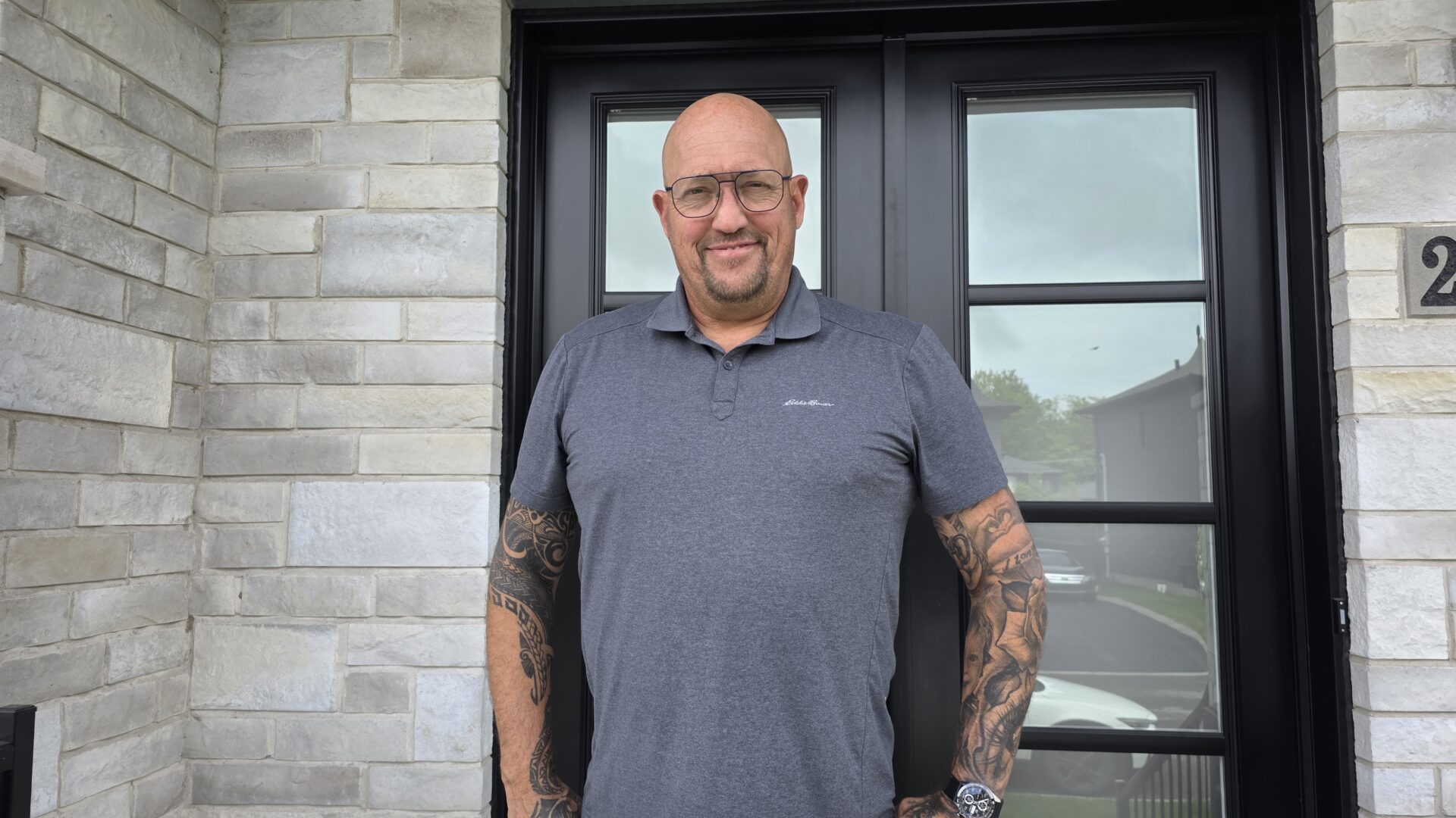 Stéphane Desbiens a reçu des cellules souches de sa soeur Caroline pour vaincre la leucémie myéloïde aiguë. (Photo Médialo - Alec Brideau)
