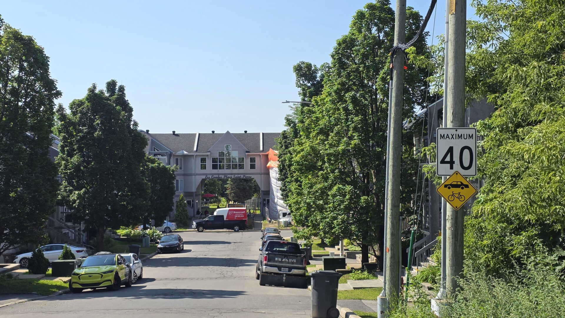 Seulement une légère portion du boulevard de Terrebonne affichait déjà la limite de vitesse à 40 km/h. (Photo Médialo - Alec Brideau)